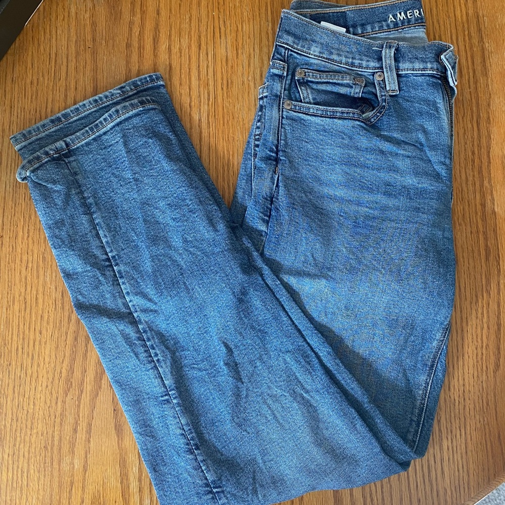 American Eagle 90s Straight Jean